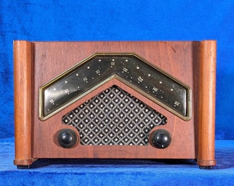 Rare 1946 Zenith 6-D-029 Bluetooth Speaker