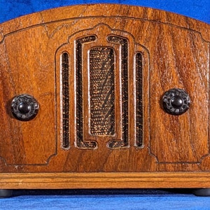 Rare 1933 Philco 57C Bluetooth Speaker