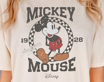 Retro Mickey Mouse Shirt, Vintage Mickey Shirts, Disney Vacation T-Shirt, Disneyland Mickey T-Shirts, Magic Kingdom Tees, Classic Mickey Tee