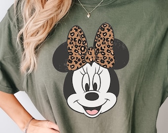 Animal Kingdom Minnie Safari Comfort colors leopard Shirt, Disney Minnie Safari Mode, Couple Shirt, Disney Safari Couple Shirts, Disney gift