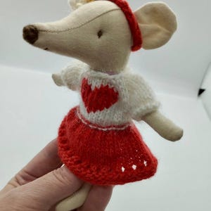 Maileg mouse clothes knit dress with heart, Valentines outfit little sister big sister mom mouse dollhouse miniature clothing