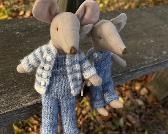 Maileg mouse clothes striped outfit knitted blue white Miniature wardrobe Christmas gift,  Big Sister, Little Sister, Family mouse Birthday