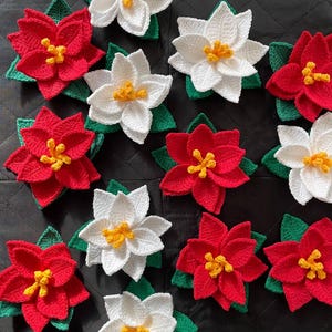 Crochet Poinsettia Flower – Handmade Christmas Decor, Red & White Yarn Ornament, Holiday Gift, Xmas Table or Wreath Decoration