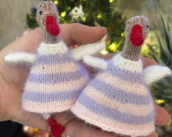 Hand-Knitted Gosling Toy – Soft Stuffed Animal, Duckling Plush – Baby Gift, Nursery Decor, Waldorf Toy