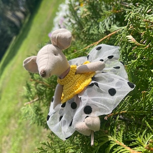 Maileg Mouse Dress – Handmade Yellow Knit Top & Polka Dot Tulle Skirt | Outfit for Little Sister, Big Sister, Mom Mouse