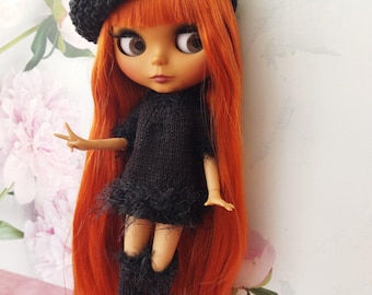 Blythe doll clothes black dress Outfit, 11 - 12 inches doll clothes for neo Blythe, knitted dress with hat & socks, handmade costume
