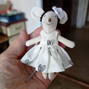 Maileg mouse clothes White with cotton flowers Headband Miniature wardrobe Maileg Mouse outfit Big Sister, Little Sister, Mom