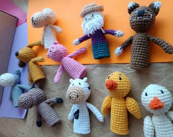 Old MacDonald Had A Farm finger puppets theatre crocheted set, Preschool Toddler Animals song, Learning & School, Party favor, Baby shower
