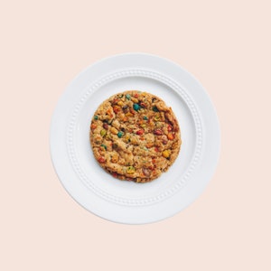 FRUITY PEBBLE COOKIE