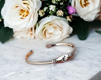 Zilveren manchetarmband, creatieve retro manchetarmband, minimalistische eenvoudige klassieke armband, sierlijke elegante en schattige armband, cadeau voor haar