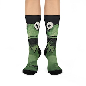 Fun Kermit the Frog Socks, Cozy Crew Socks, Cartoon Character Footwear, Unique Gift for Fans, Perfect for Everyday Wear, Sock Gifts