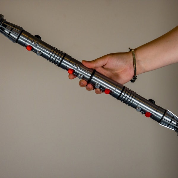 Darth Maul's Double Lightsaber - Full Size Replica