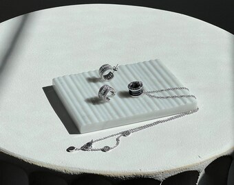Genuine Natural Marble Fluted Soap Dish