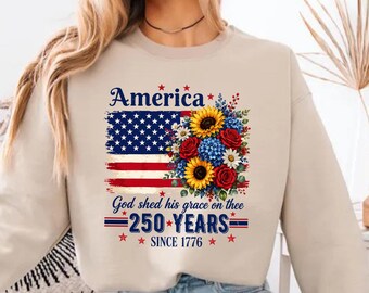 Floral American Flag Sweatshirt, Patriotic Wildflower USA Tee, USA Freedom Sweater, Independence Day Sweat, July 4th Patriotic Top Sweater