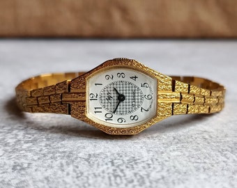 Women's Watch, Mechanical Wristwatch, Classic Gold Watch, 1990s