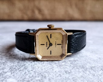 Women's gold-plated Watch, Mechanical Wristwatch, Classic Gold Watch, 1990s, gift for her