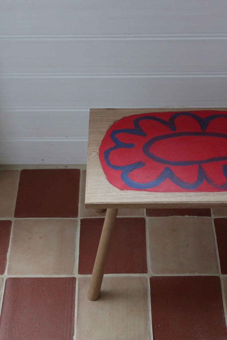 Solid Oak Stall with flower design image 2