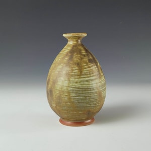 Keramik Sake Flasche/Knospe-Vase - Grüne Holz-Asche-Glasur - Handgetöpferte Studiokeramik