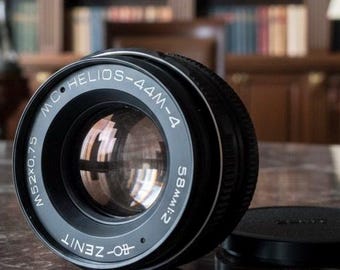 Vintage Helios 44 M-4 58 mm f/2 Objektiv | M42 Montierung, wirbeliges Bokeh