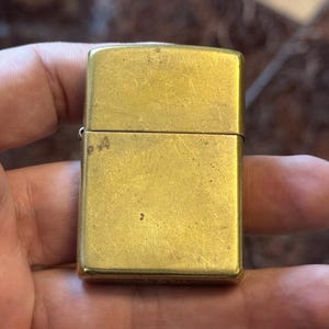 Vintage Brass Pocket Lighter Minimalist Metal Design Retro Table Decor Finish Old Collectible Piece Antique Style Gift for Lighter Lovers
