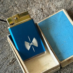 Vintage Pocket Lighter | Collectible Metal Flip-Top Accessor