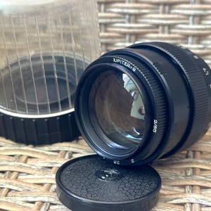 Russian Jupiter-9 f2/85mm EXCELLENT SLR Portrait Lens M42 Zenit Pentax Praktica