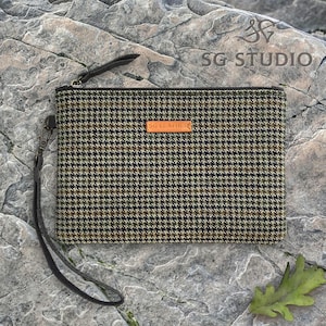 Regalo hecho a mano, bolso de tweed y cuero, billetera de pulsera, billetera con cremallera, funda para teléfono, porta pasaporte, bolsa de maquillaje personalizada, regalo para ella