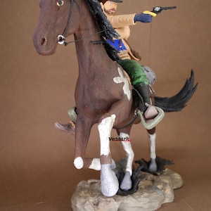 Arthur Morgan Character Figure - 20 CM - Handcrafted