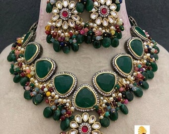 Deepika Padukone Choker/ Indian Jewelry/Sabyasachi Necklace/ Emerald Indian Choker/ Indian Necklace/Bollywood Jewelry/