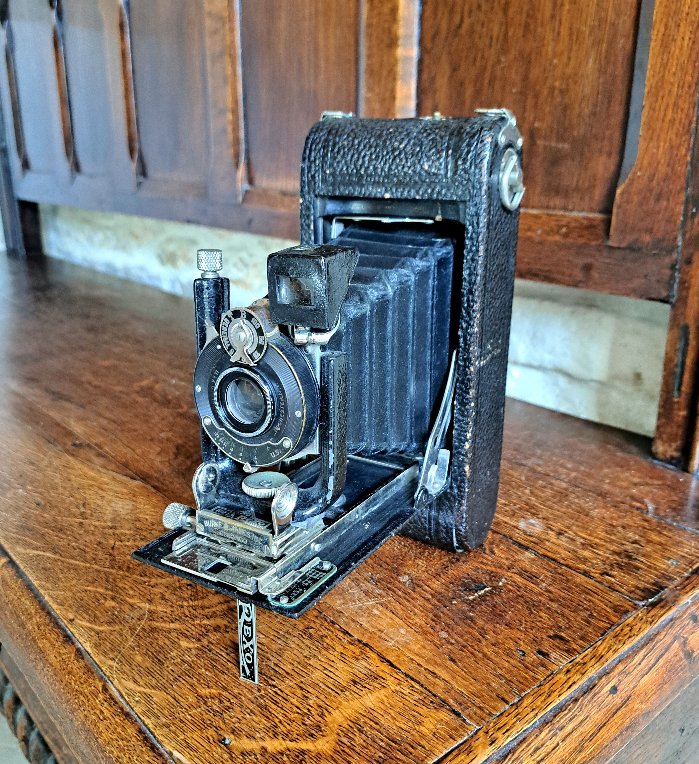 Burke & James, Chicago, Rexo 1A folding camera. Circa 1910's
