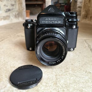 Pentax 6x7 67 - Medium Format Camera - Takumar 105mm 2.4 Pentax 6x7 67 - Medium Format Camera - Takumar 105mm 2.4