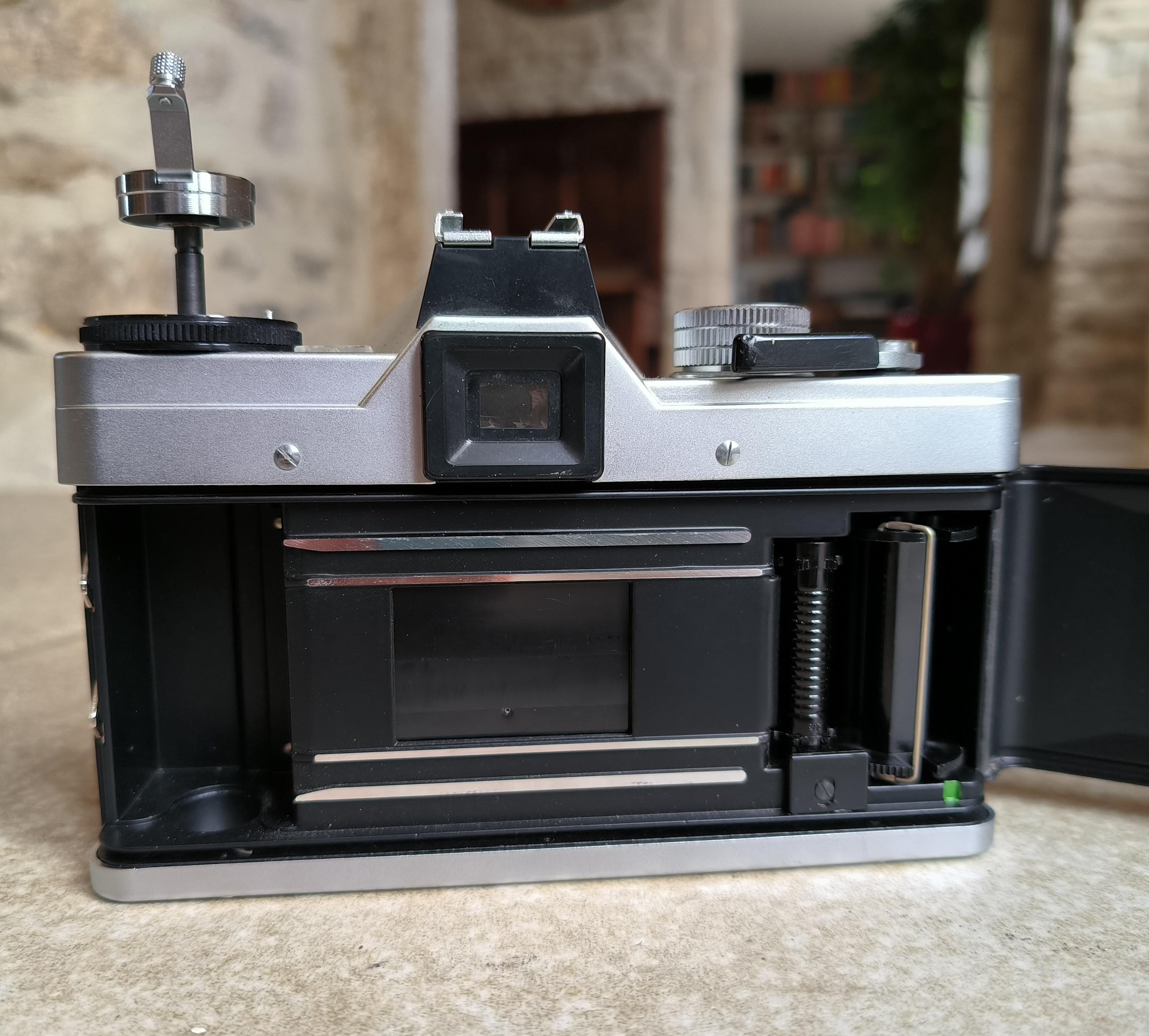 PRAKTICA LB2 ボディ PENTACON Praktica LB 2 – Facts, notes and thoughts about vintage