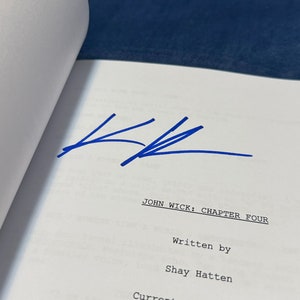 JOHN WICK 4 Script Signed by Keanu Reeves Real Signatures/Original/Not a Reprint Full Official Screenplay COA image 2