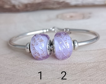 Perle baril striée violet parme lilas avec paillettes en verre filé, artisanal, fait main, pour bracelet type Pandora, collier, dreadlocks