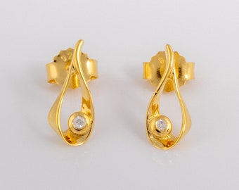 Wild Nephin Stud Earrings with Free Flowing Shape, Plated in Gold Vermeil with Diamond