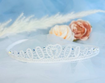 Delicate Crystal Bridal Headband • Lightweight Elastic Wedding Headpiece • White Bobbin Lace Bridal Crown • Royal Tiara for Classic Weeding