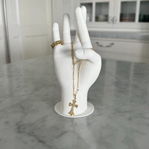Hand Sculpture Ring Holder – Modern Jewelry Organizer Stand for Rings & Accessories - Unique Gift - Home Decor