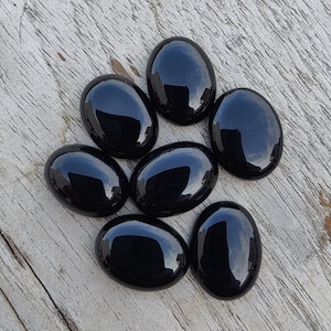 Natural Black Onyx Oval Shape Cabochon Flat Back Calibrated Wholesale AAA Quality Gemstones, All Sizes Available zdjęcie 1