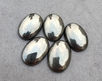 Cabochon à dos plat de forme ovale en pyrite dorée naturelle de qualité AAA +, pierres précieuses calibrées en gros, toutes les tailles disponibles
