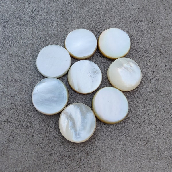 Cabochon rond en nacre naturelle à dos plat, calibrées AAA +, pierres précieuses de qualité en gros, toutes les tailles disponibles