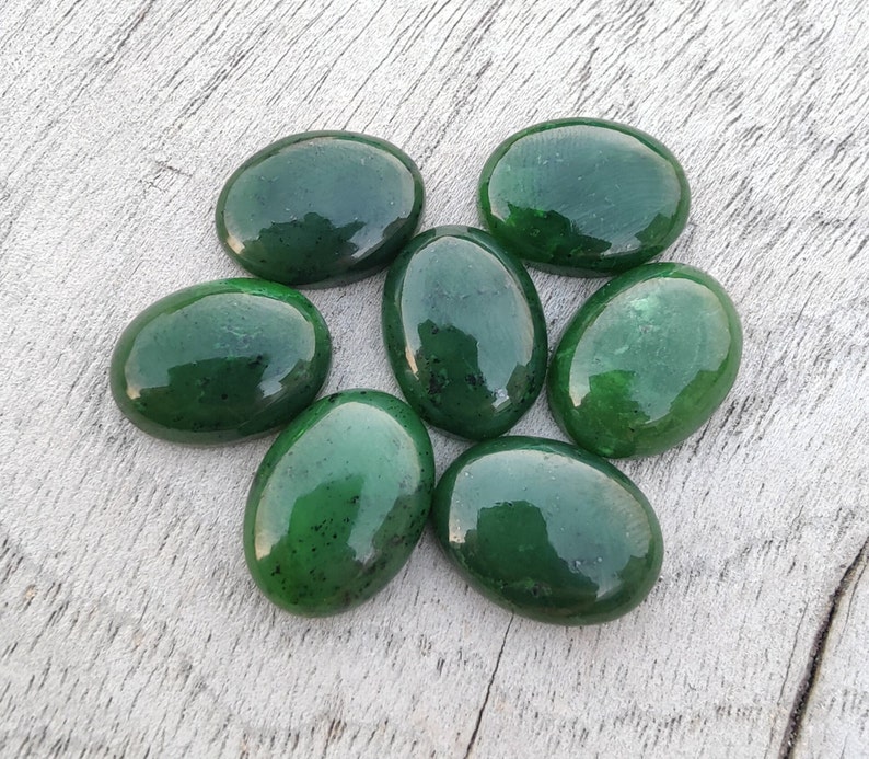 AAA calidad natural nefrita jade forma ovalada cabujón espalda plana calibrada piedras preciosas al por mayor, todos los tamaños disponibles imagen 3