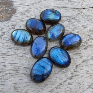 AAA Quality Natural Labradorite Oval Shape Cabochon Flat Back Calibrated Wholesale Gemstones, All Sizes Available zdjęcie 8