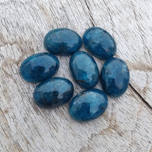 Cabochon de forme ovale, néon naturel à dos plat, calibrées AAA , pierres précieuses de qualité en gros, tailles personnalisées disponibles image 9