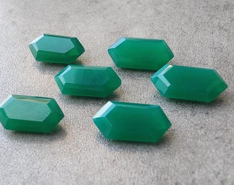 Faceted Green Onyx Gemstone: AAA+ Hexagon Cut, Calibrated Sizes