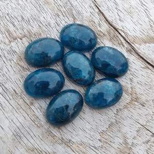 Cabochon de forme ovale, néon naturel à dos plat, calibrées AAA , pierres précieuses de qualité en gros, tailles personnalisées disponibles image 10