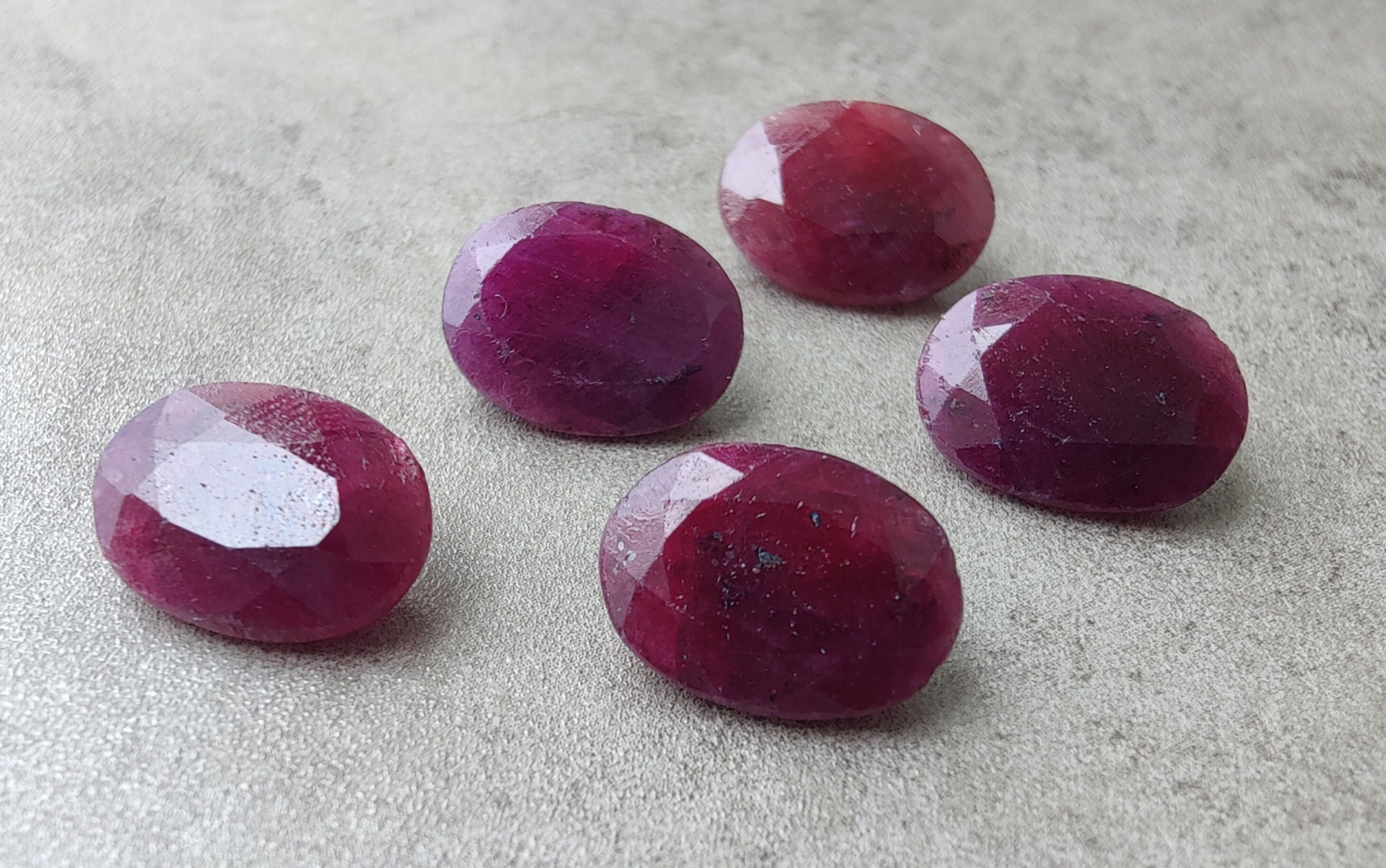Rubis - GSP 0,88 Carat - Madagascar Poire - | Achat et vente de