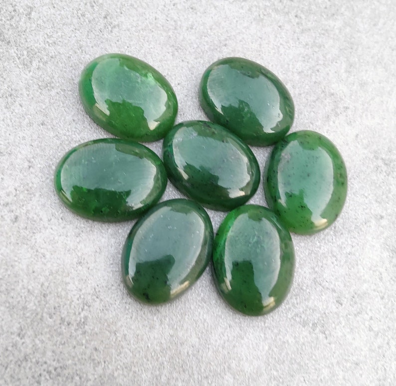 AAA calidad natural nefrita jade forma ovalada cabujón espalda plana calibrada piedras preciosas al por mayor, todos los tamaños disponibles imagen 8