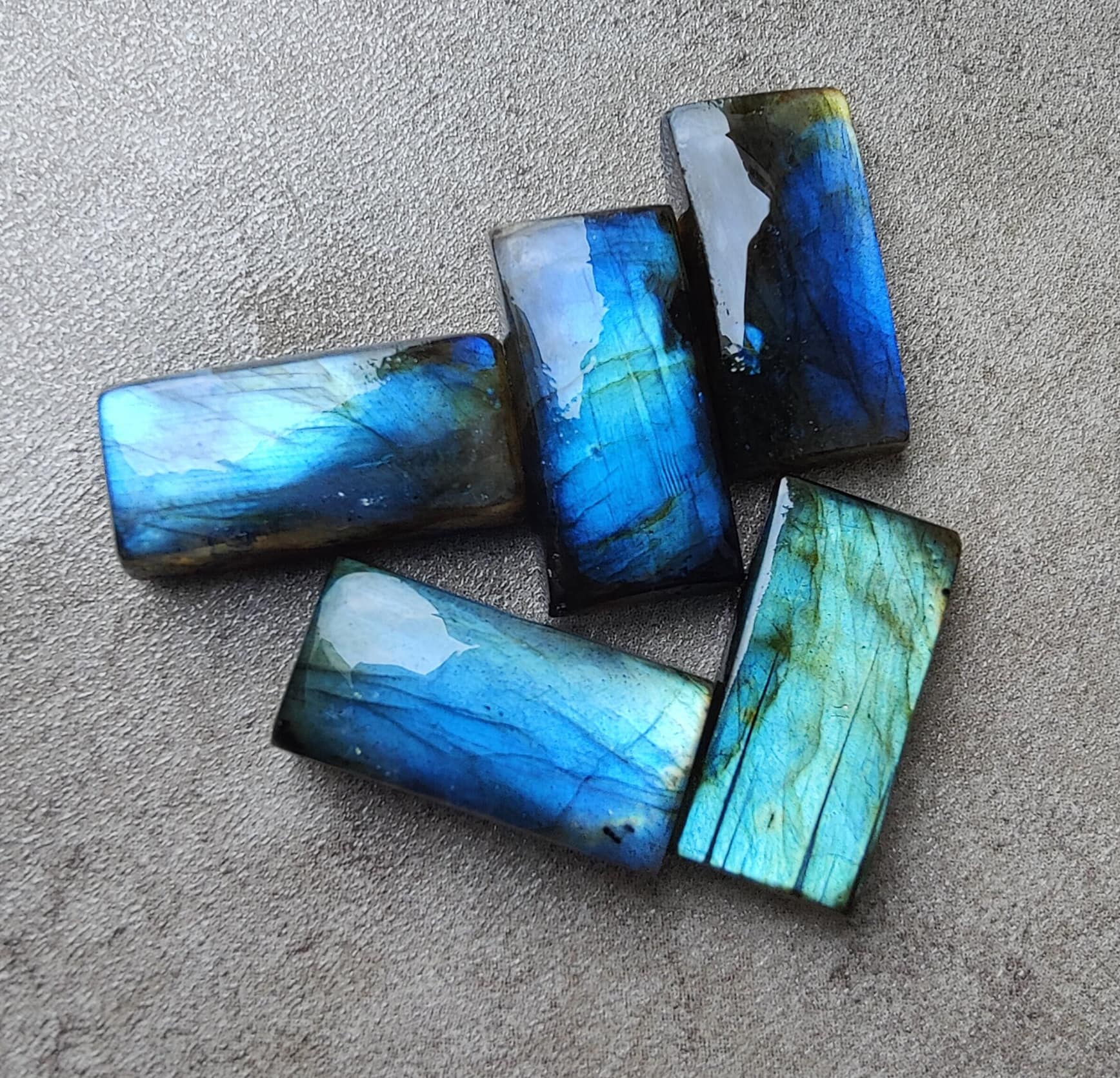 天然ラブラドライトカボション：長方形フラットバック宝石、AAA+品質