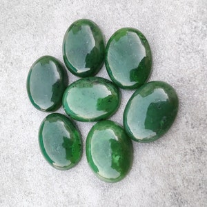 AAA calidad natural nefrita jade forma ovalada cabujón espalda plana calibrada piedras preciosas al por mayor, todos los tamaños disponibles imagen 10