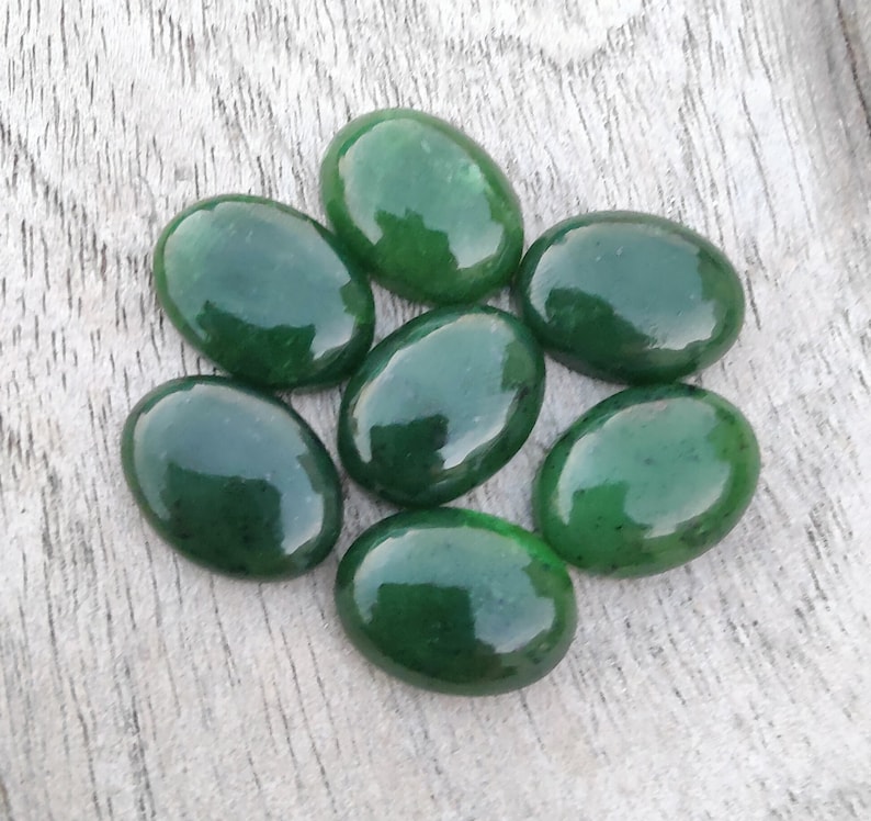 AAA calidad natural nefrita jade forma ovalada cabujón espalda plana calibrada piedras preciosas al por mayor, todos los tamaños disponibles imagen 7